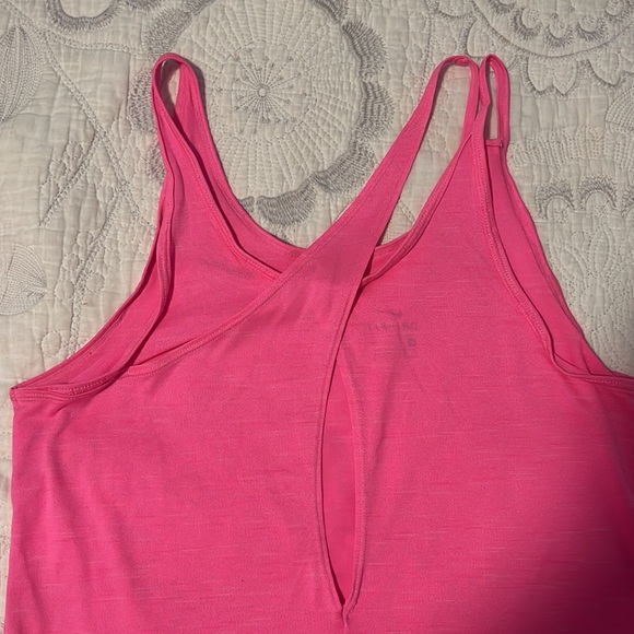 Neon pink Nike workout tank - Picture 3 of 5